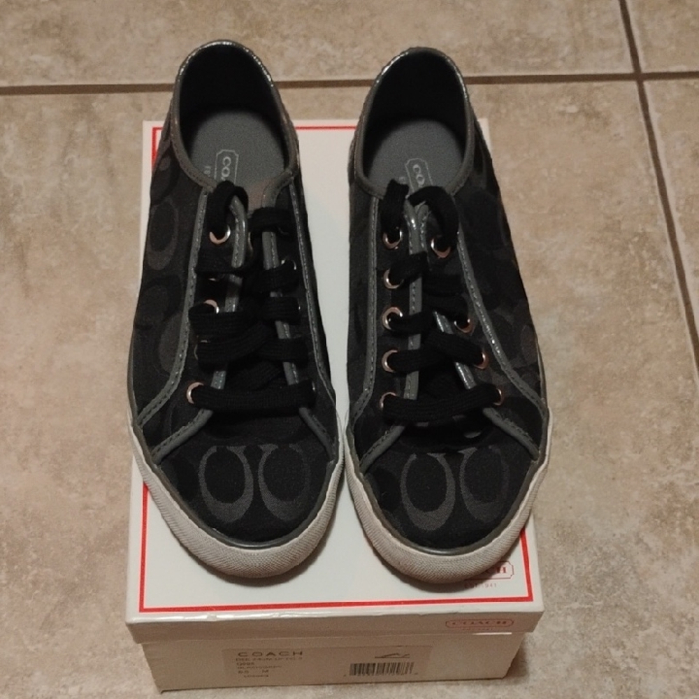 Coach Black Signature Canvas Low-Top Sneakers with Silver Eyelets